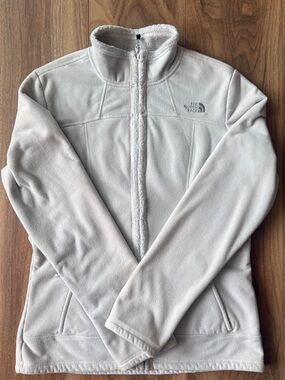 The North Face Women’s Fleece Full Zip Jacket